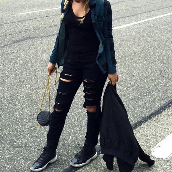 Black Ripped Denim - Picture 2 of 3